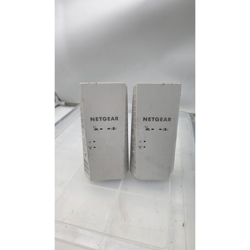 2 Netgear EX7300v2 Nighthawk X4 AC2200 Dual-Band WiFi Range Extender